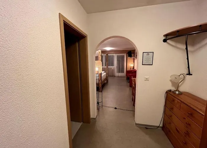 Spacious In Swiss Alps Feriehus Klosters