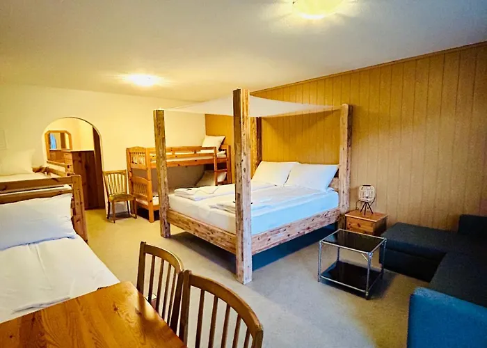 Spacious In Swiss Alps Feriehus Klosters