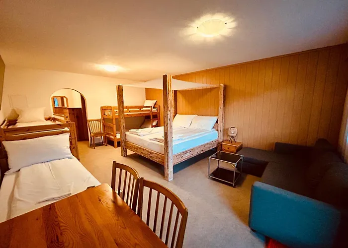 Spacious In Swiss Alps كلوسترز